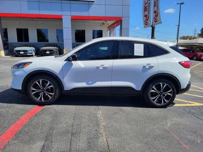 2022 Ford Escape SE
