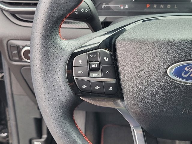 2024 Ford Explorer ST-Line