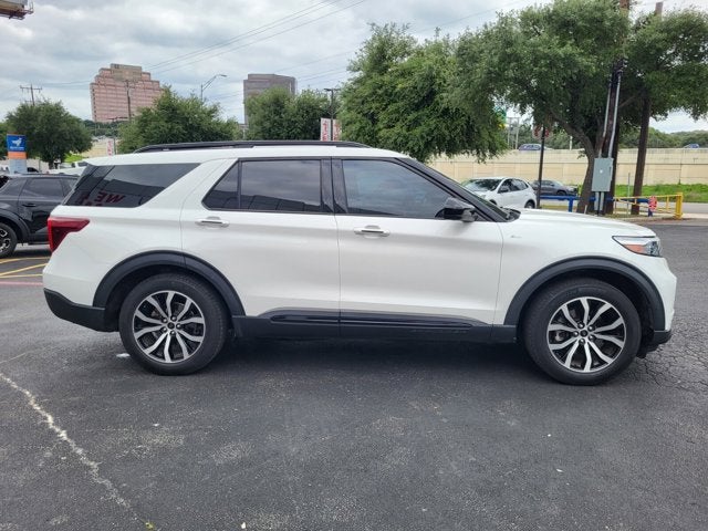 2023 Ford Explorer ST-Line