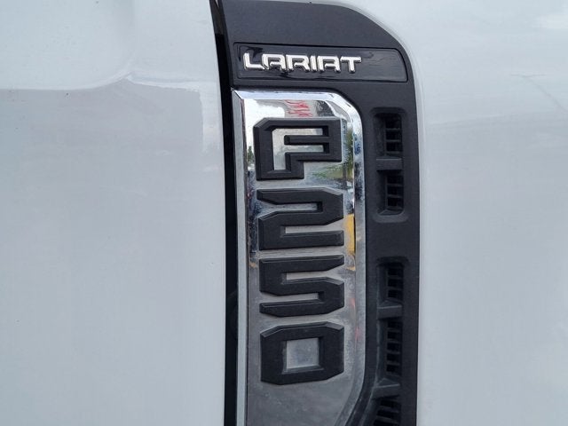 2023 Ford Super Duty F-250 SRW LARIAT