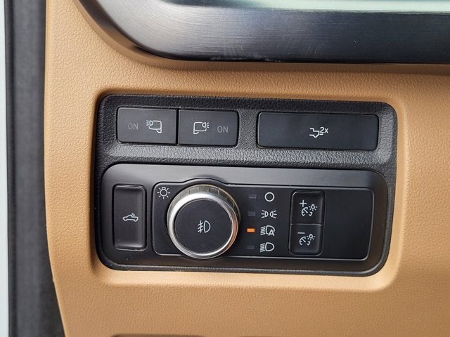 2023 Ford Super Duty F-250 SRW LARIAT