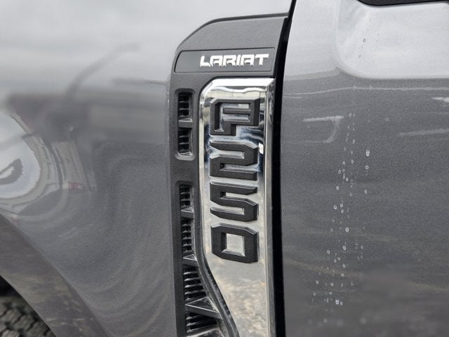 2023 Ford Super Duty F-250 SRW LARIAT