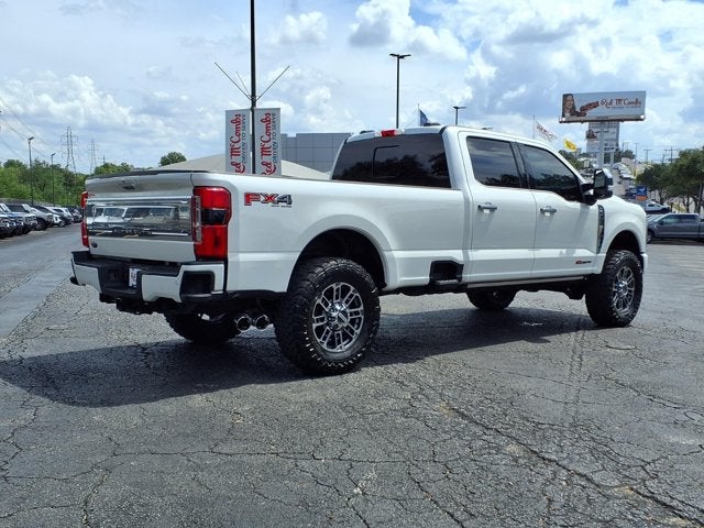2024 Ford Super Duty F-350 SRW Limited