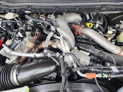 2025 Ford Super Duty F-350 SRW Platinum