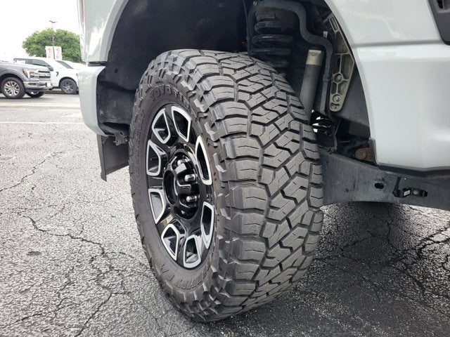 2025 Ford Super Duty F-350 SRW Platinum
