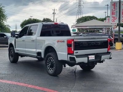 2025 Ford Super Duty F-350 SRW Platinum