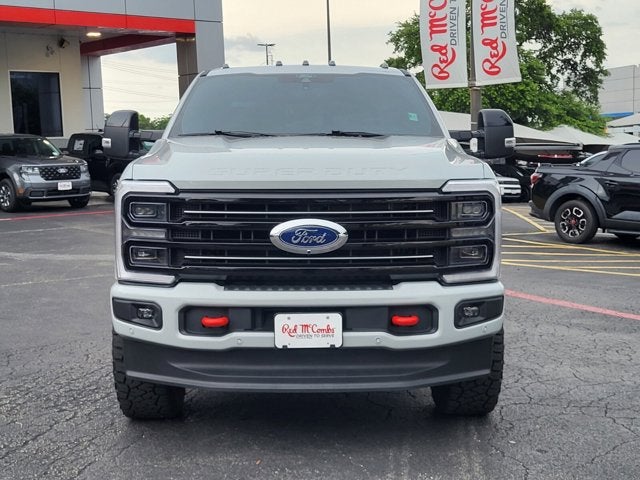 2025 Ford Super Duty F-350 SRW Platinum