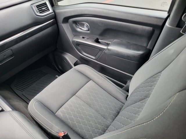 2019 Nissan Titan SV