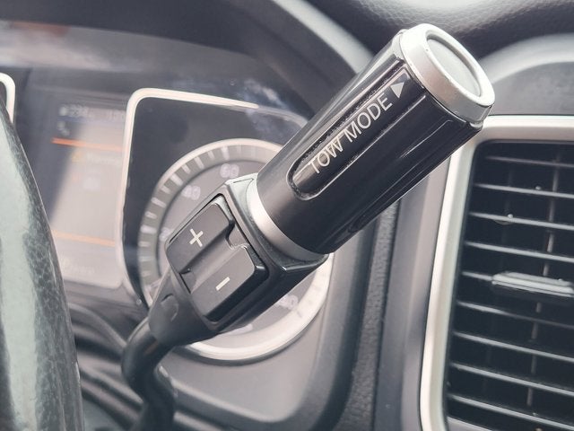 2019 Nissan Titan SV
