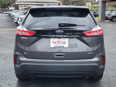 2022 Ford Edge SE