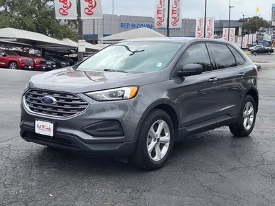 2022 Ford Edge SE
