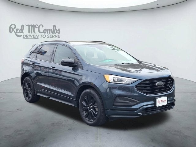 2022 Ford Edge SE