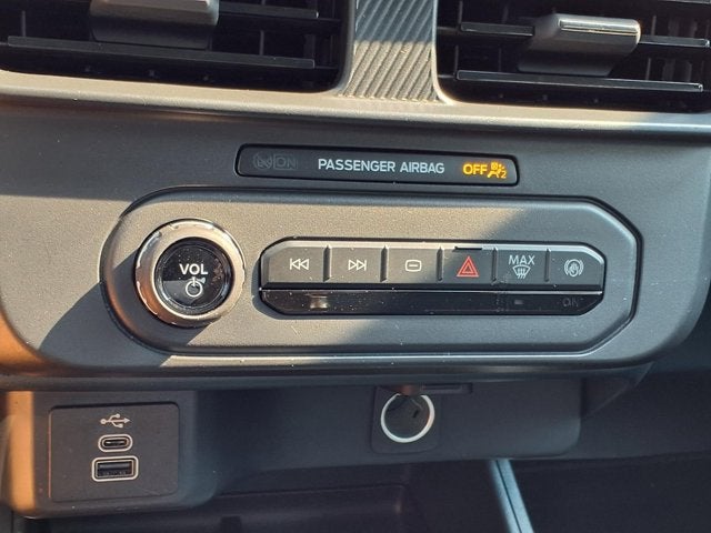 2025 Ford Maverick XL