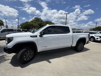 2025 GMC Sierra 1500 AT4X