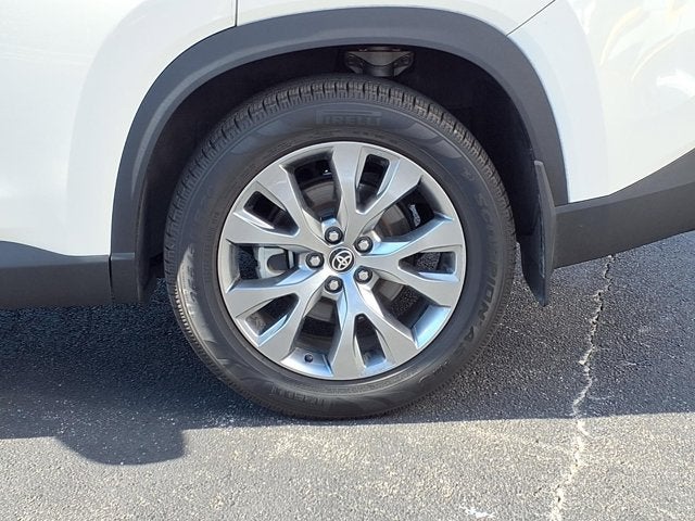 2024 Toyota Grand Highlander Base