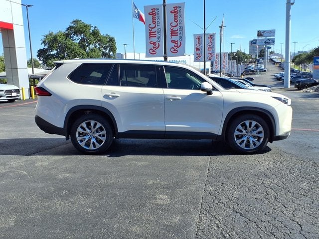 2024 Toyota Grand Highlander Base