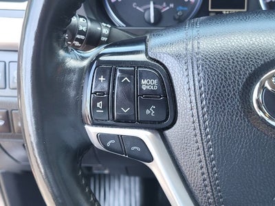 2019 Toyota Highlander LIMITED PLATINU