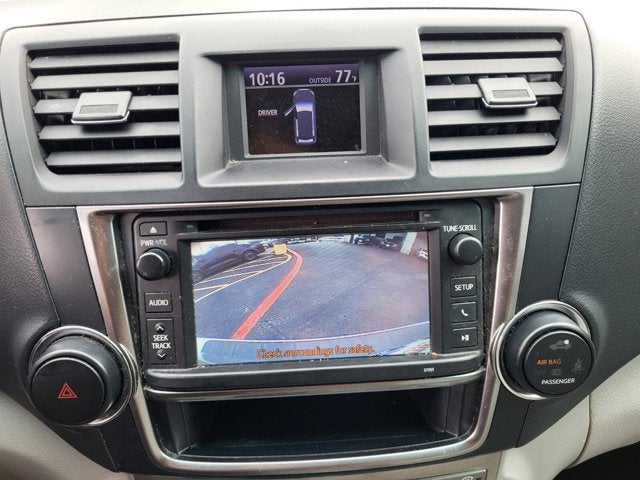 2013 Toyota Highlander Plus