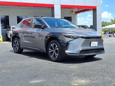 2024 Toyota bZ4X Limited