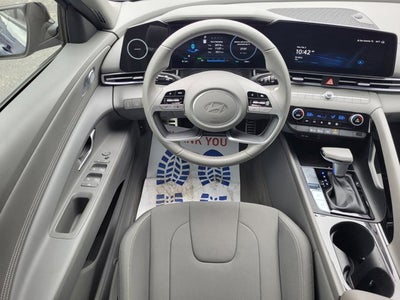 2025 Hyundai Elantra Hybrid SEL Sport