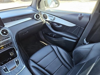 2021 Mercedes-Benz GLC GLC 300