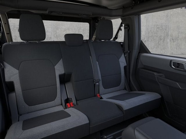 2025 Ford Bronco Standard