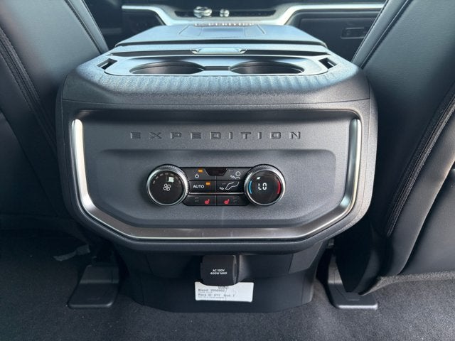 2027 Ford Expedition Tremor®