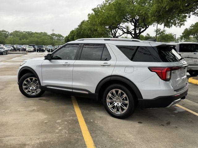 2025 Ford Explorer Platinum