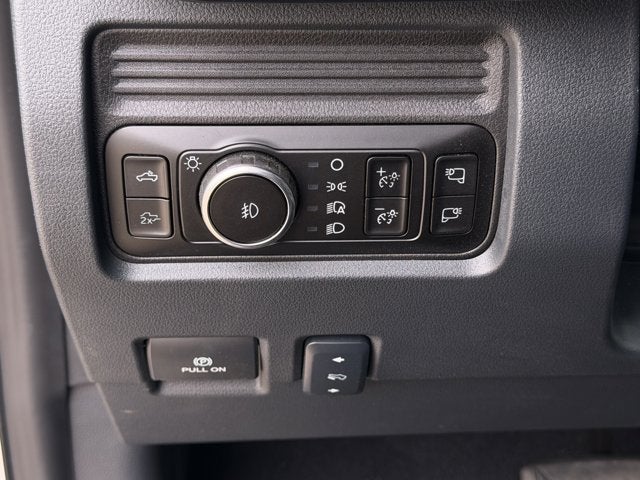 2026 Ford Super Duty F-250 SRW LARIAT Black Widow