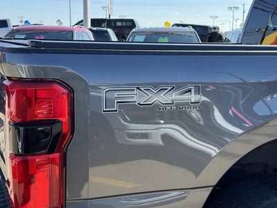 2023 Ford Super Duty F-250 SRW Lariat