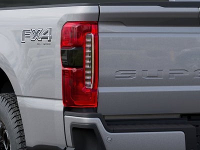 2027 Ford Super Duty F-250 SRW XLT