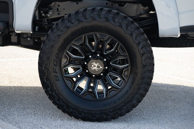 2026 Ford Super Duty F-250 SRW LARIAT BLACK WIDOW