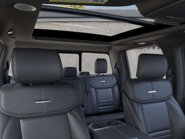 2025 Ford Super Duty F-250 SRW Platinum