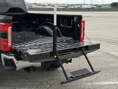 2026 Ford Super Duty F-250 SRW LARIAT PRO Shop Custom
