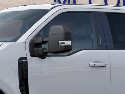 2027 Ford Super Duty F-350 SRW XLT