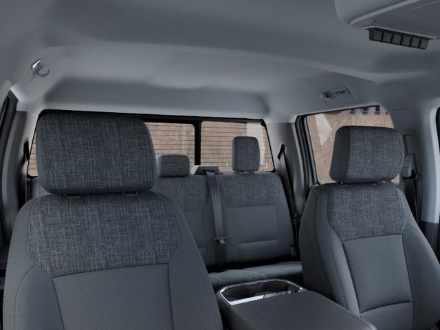 2027 Ford Super Duty F-350 SRW XLT