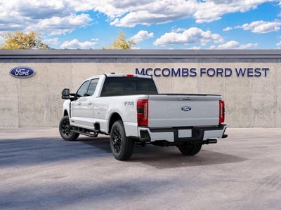 2027 Ford Super Duty F-350 SRW XLT