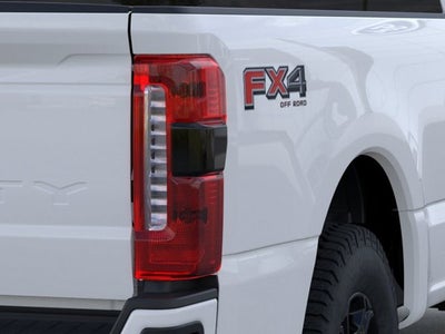 2026 Ford Super Duty F-350 SRW STX