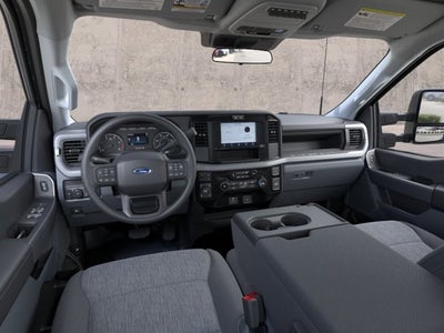 2026 Ford Super Duty F-350 SRW STX®