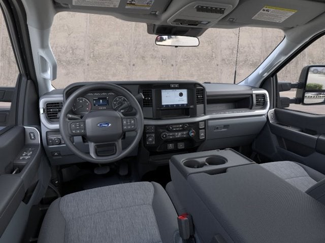 2026 Ford Super Duty F-350 SRW STX®