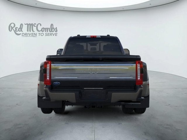 2026 Ford Super Duty F-350 DRW F-350® King Ranch®