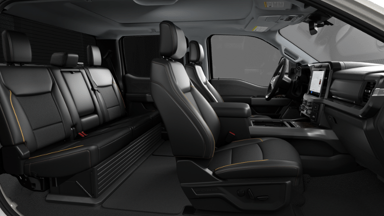 2027 Ford Super Duty F-350 DRW Lariat®