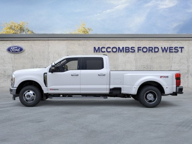 2026 Ford Super Duty F-350 DRW Lariat