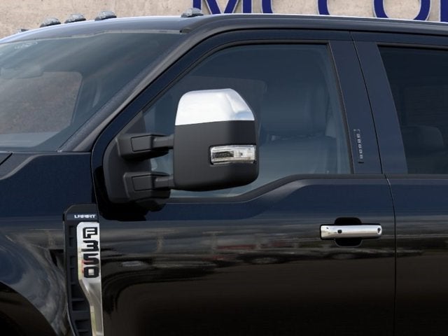 2027 Ford Super Duty F-350 DRW Lariat®