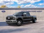 2027 Ford Super Duty F-350 DRW Lariat®