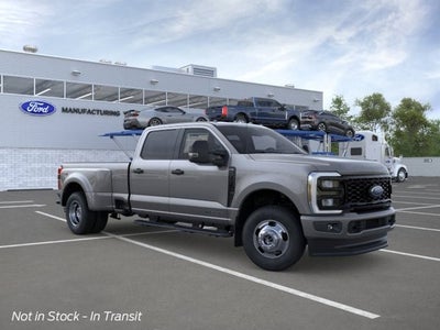 2026 Ford Super Duty F-350 DRW STX