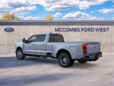2026 Ford Super Duty F-350 DRW Lariat®
