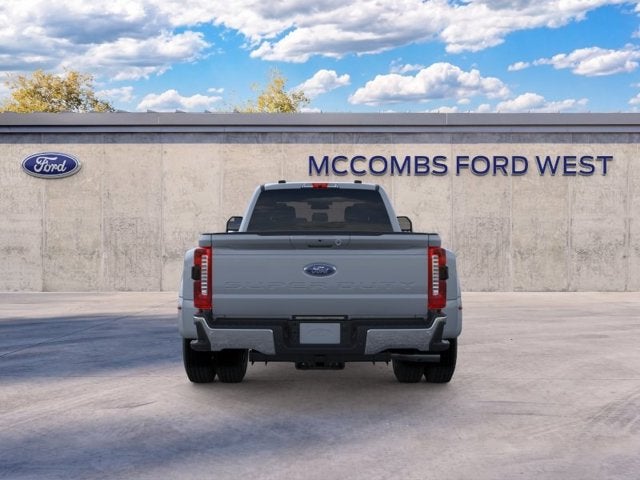 2026 Ford Super Duty F-350 DRW Lariat®