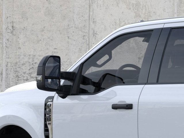 2026 Ford Super Duty F-350 DRW F-350® XLT