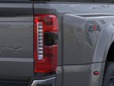 2026 Ford Super Duty F-450 DRW Lariat